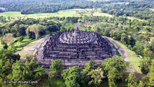 Borobudur (4)
