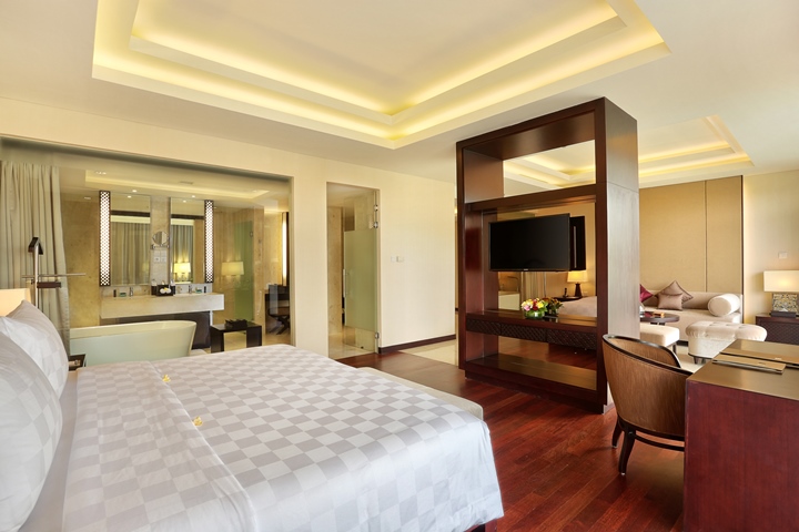 5. Execuitve Suite (1)