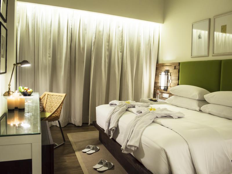 BALI PARAGON RESORT DELUXE ROOM