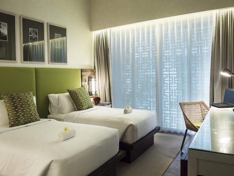 BALI PARAGON RESORT DELUXE ROOOM 1