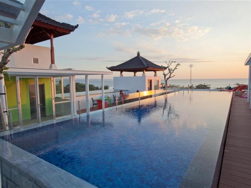 BEST WESTERN KUTA BEACH POOL 2