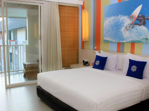 Bliss Surfer Hotel Deluxe (2)