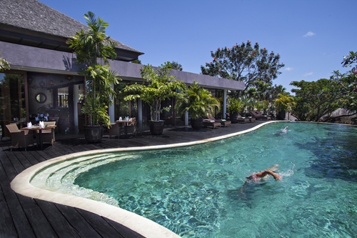 Gending Kedis-Swimming Pool