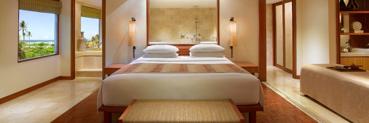 Grand-Hyatt-Bali-Ambassador-Suite-Bedroom-1280x427