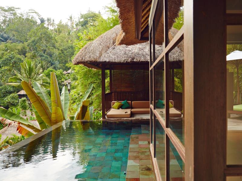 Hanging Garden Exterior (2)