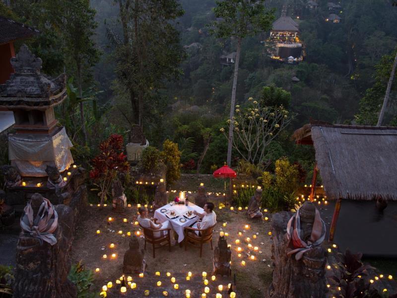 Hanging Garden Exterior (3)