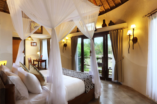 Mara River-Villa Room (9)