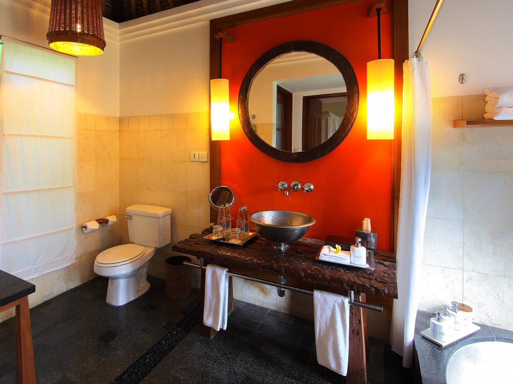 Maya Ubud-garden-villa-Bathroom (2)