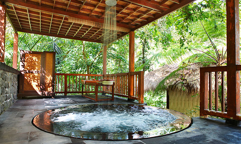 Nandini Bali Jungle Resort & Spa Ubud Jacuzzi