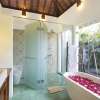 Ohana Hotel Kuta Bathroom