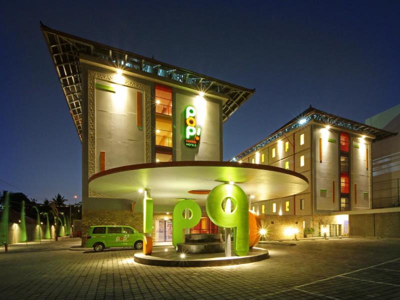 Pop Hotel Kuta Beach Exterior (1)