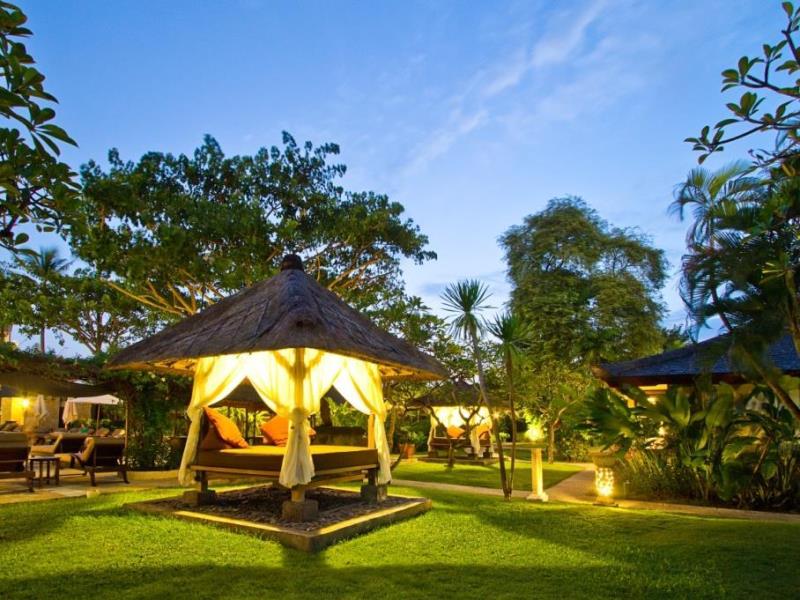 RAMA BEACH RESORT & VILLA EXTERIOR GARDEN