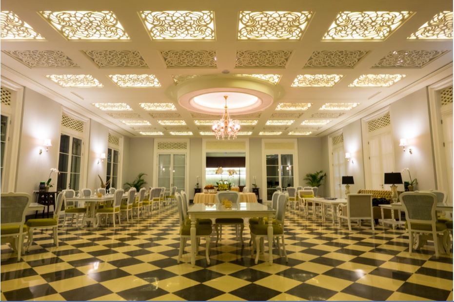 Restaurant-Rumahluwih-Lr