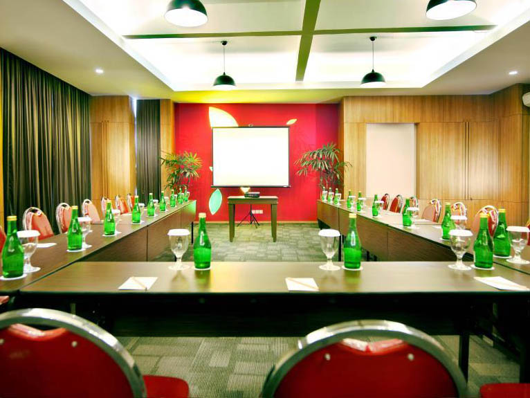 THE PRIMERA HOTEL SEMINYAK MEETING ROOM 2