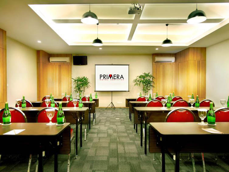 THE PRIMERA HOTEL SEMINYAK MEETING ROOM