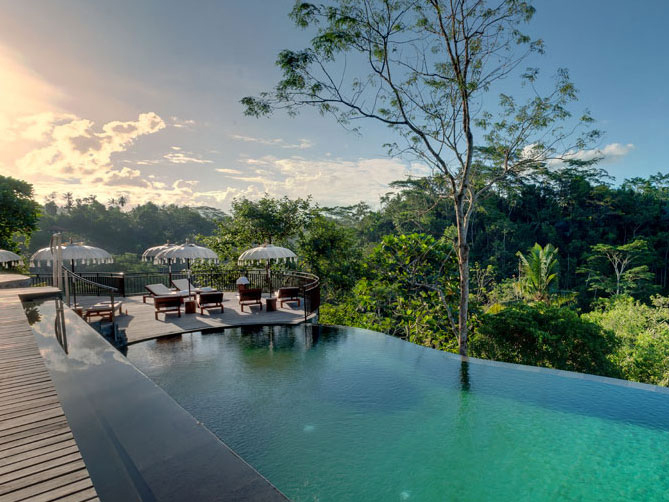 batukaru swim pool