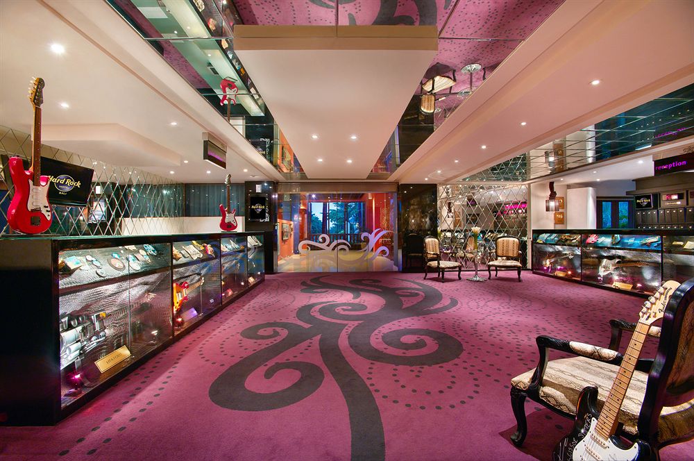 hard rock hotel kuta lobby