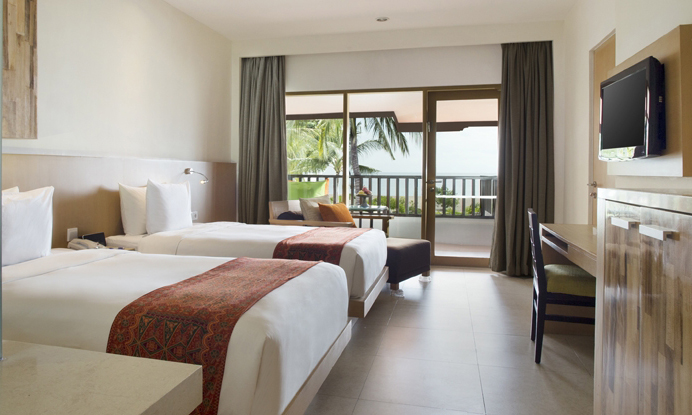 holiday-inn-baruna-twin-deluxe-ocean-view