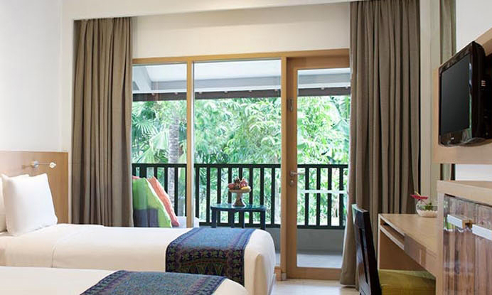 holiday-inn-resort-baruna-bali-superior-garden-view
