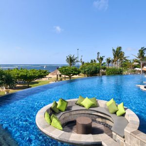 grand mirage infinity pool