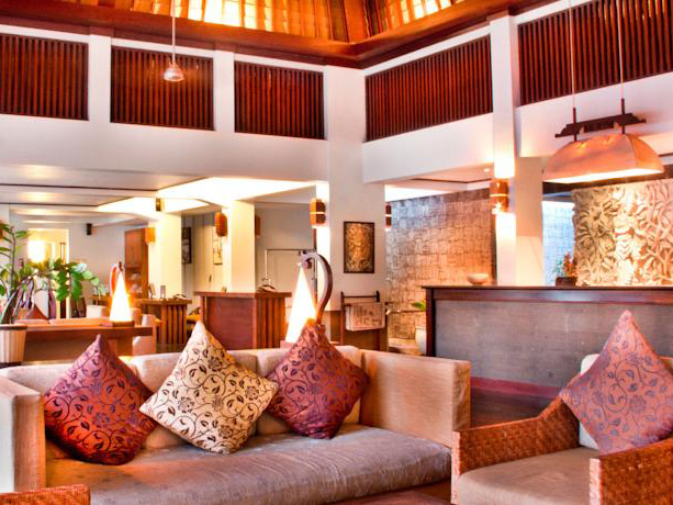 ramayana-hotel-kuta-bali-lobby
