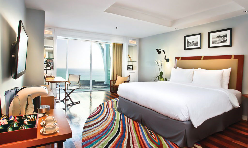 the kuta heritage suite room