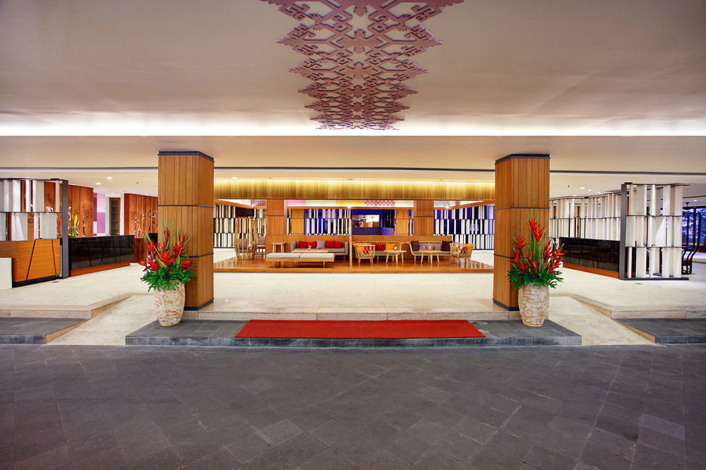 GRAND INNA KUTA  LOBBY