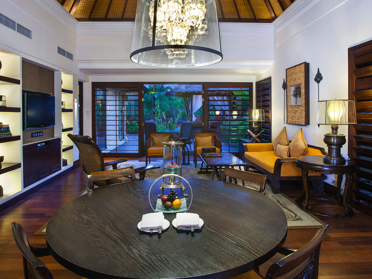 Saint Regis-lagoon_villa_two_bedroom_livingroom