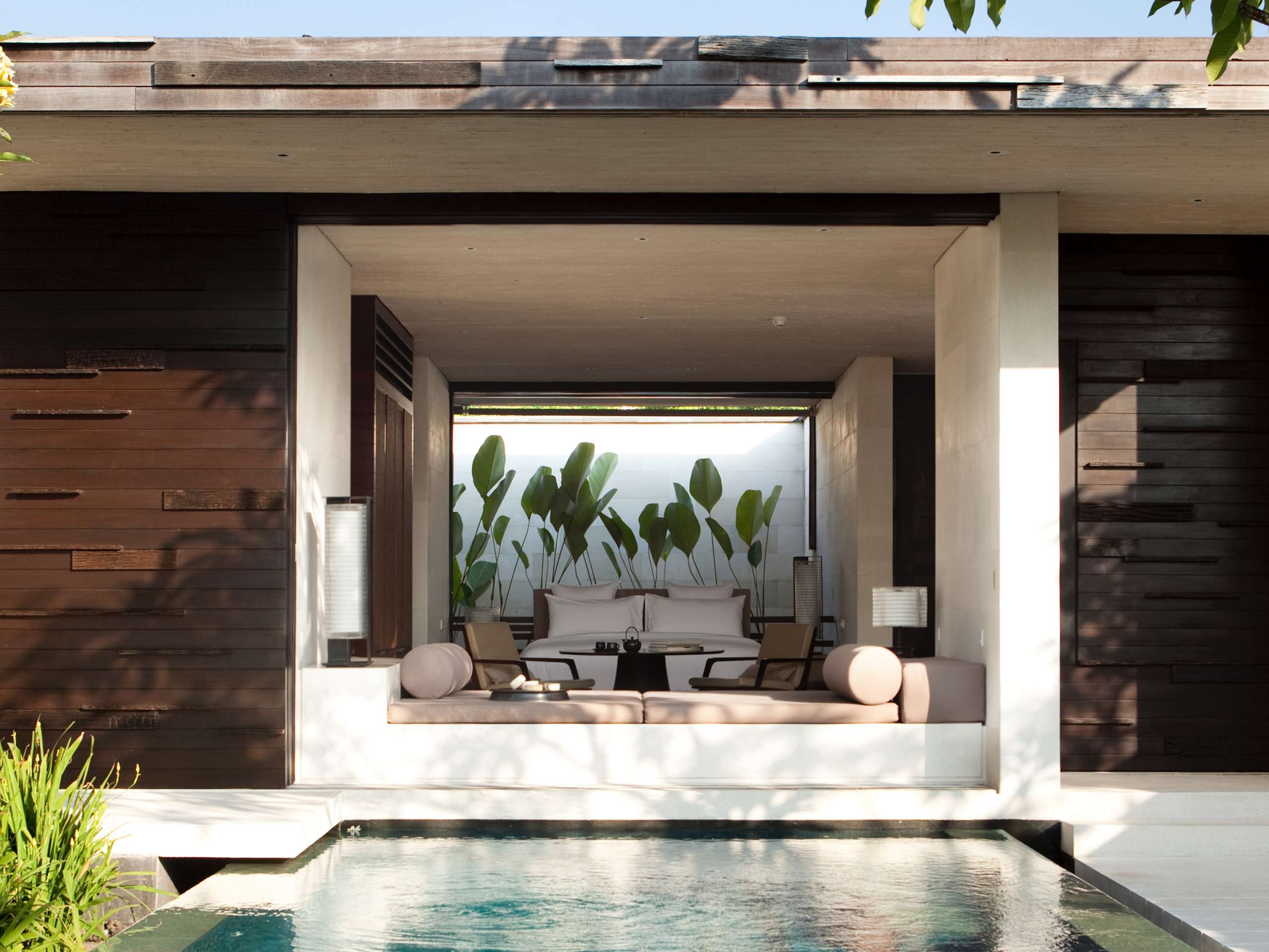 alila-villas-uluwatu-one-bedroom-villa-pool-R-3