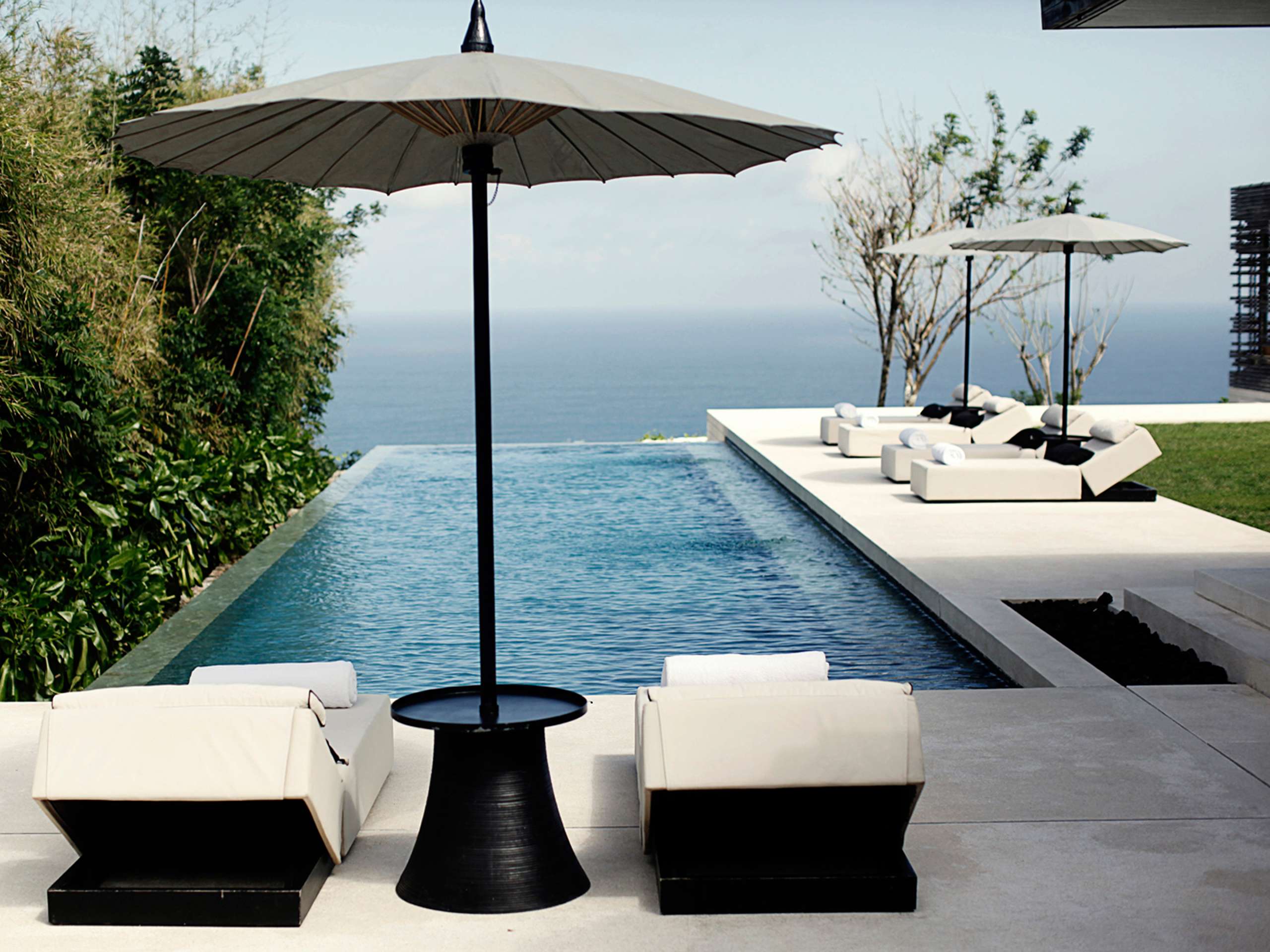 alila-villas-uluwatu-three-bedroom-villa-with-pool-R-5