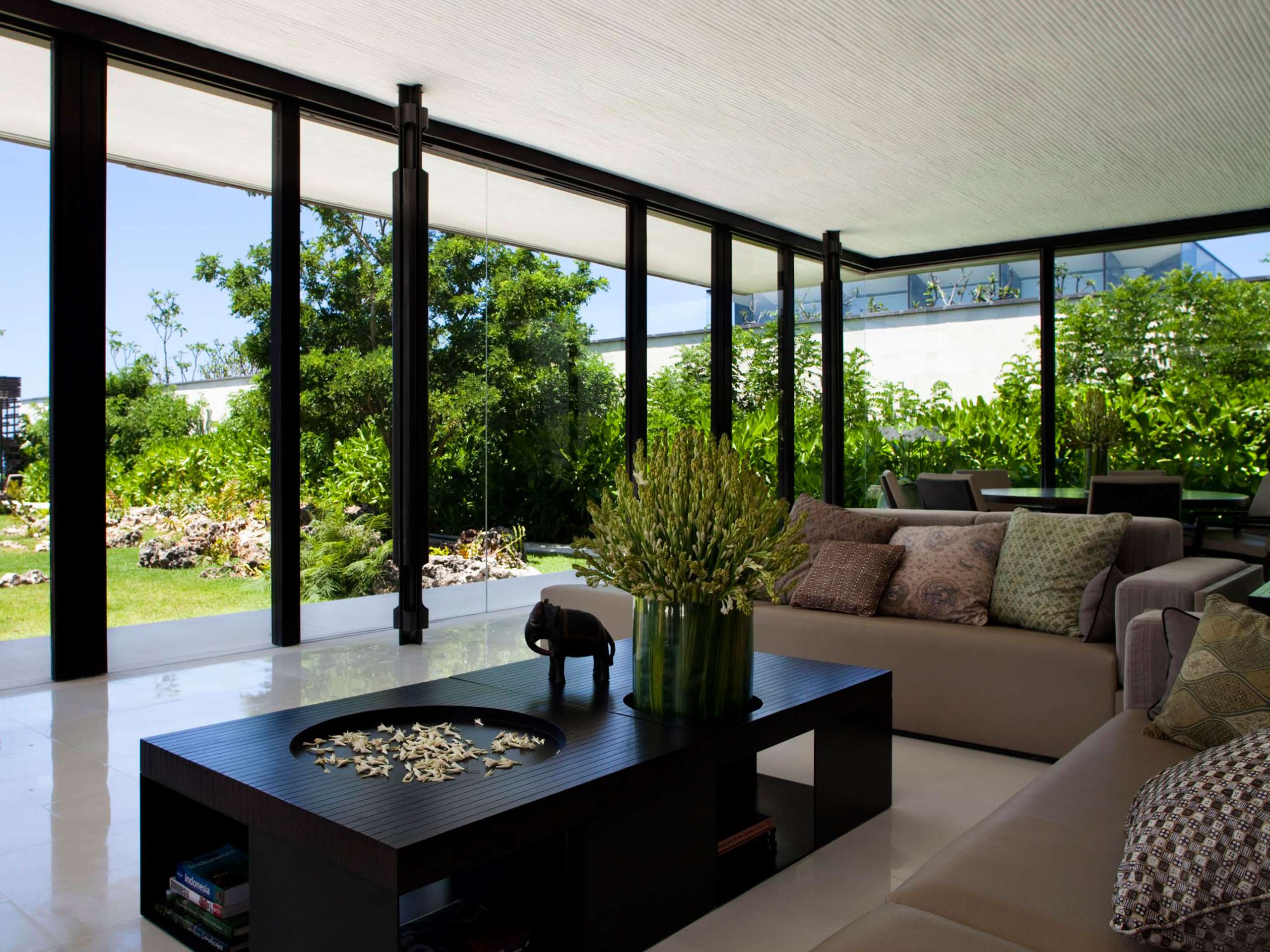 alila-villas-uluwatu-two-bedroom-villa-pool-R-r2