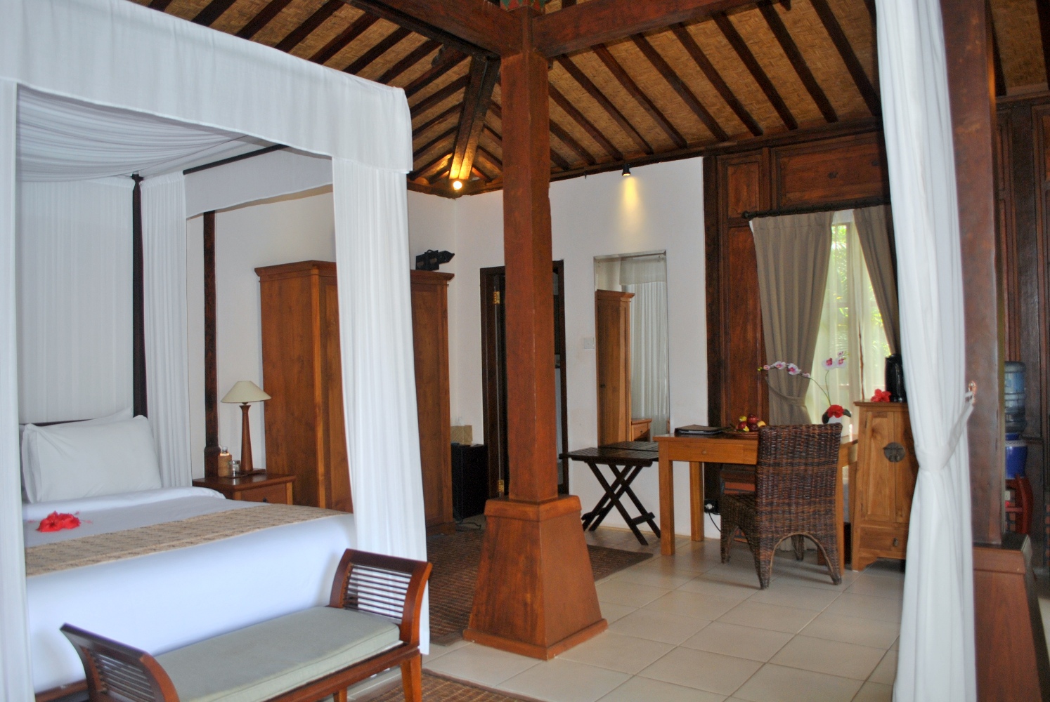 46276257studio-bedroom1