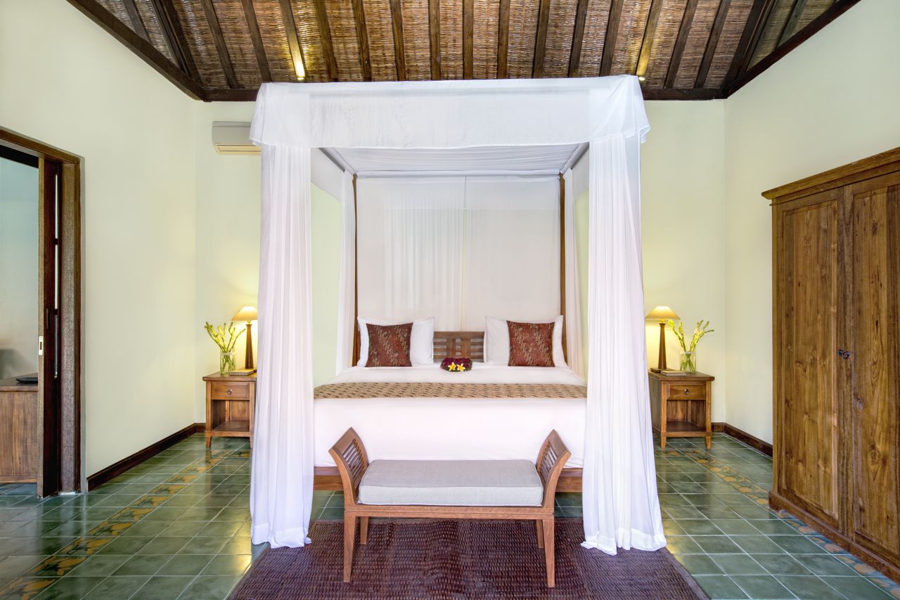82511343master-bedroom-3-bdr-villa1