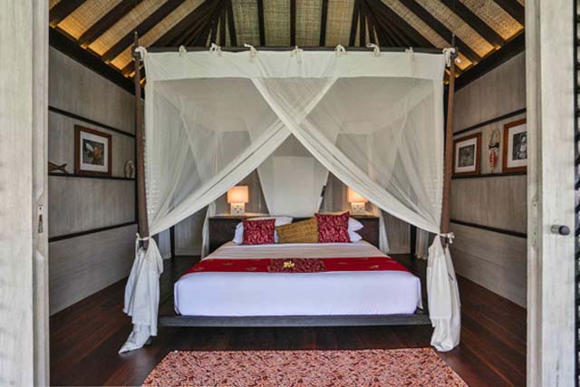 Ulin Pavilion without Daybed