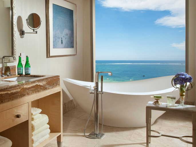 Royal-Suite-Bathroom