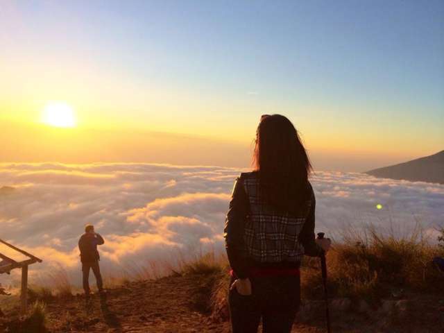 Mt. Batur Sunrise Trekking + Kanto Lampo Waterfall 1