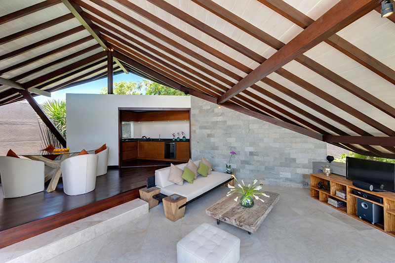 The-Layar-1-bedroom-Living-and-dining-1