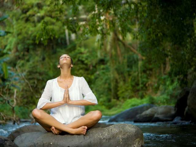 royalyoga_3