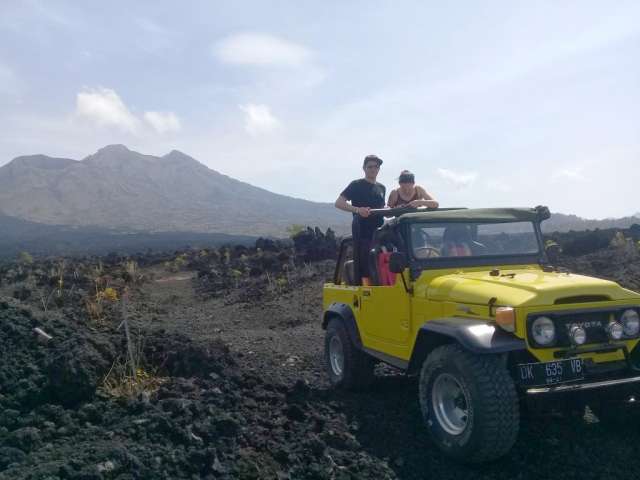 baturblacklavajeeptour4