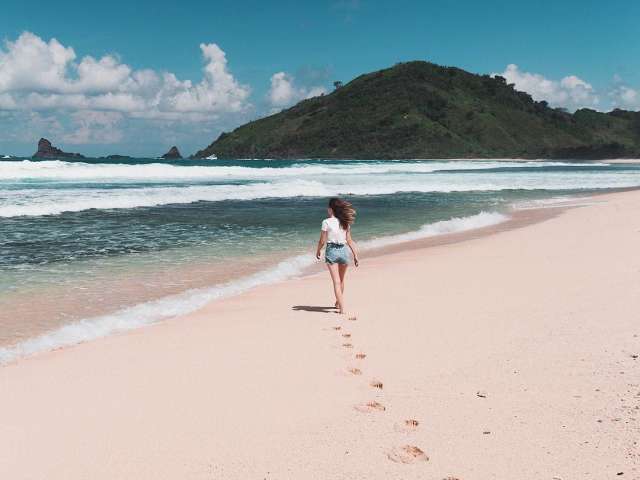 mekaki-beach-@annabellesophiek