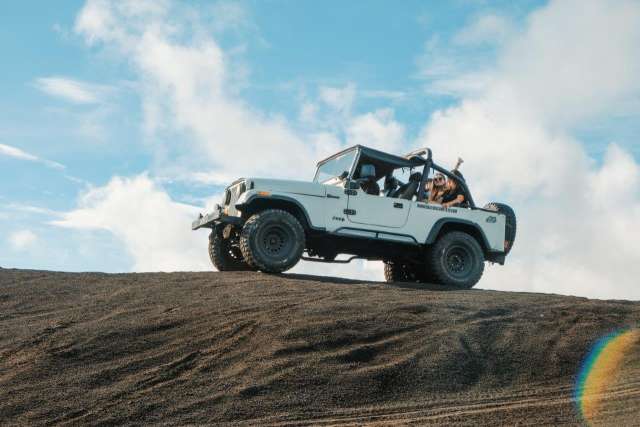 jeep-tour-black-lava-10