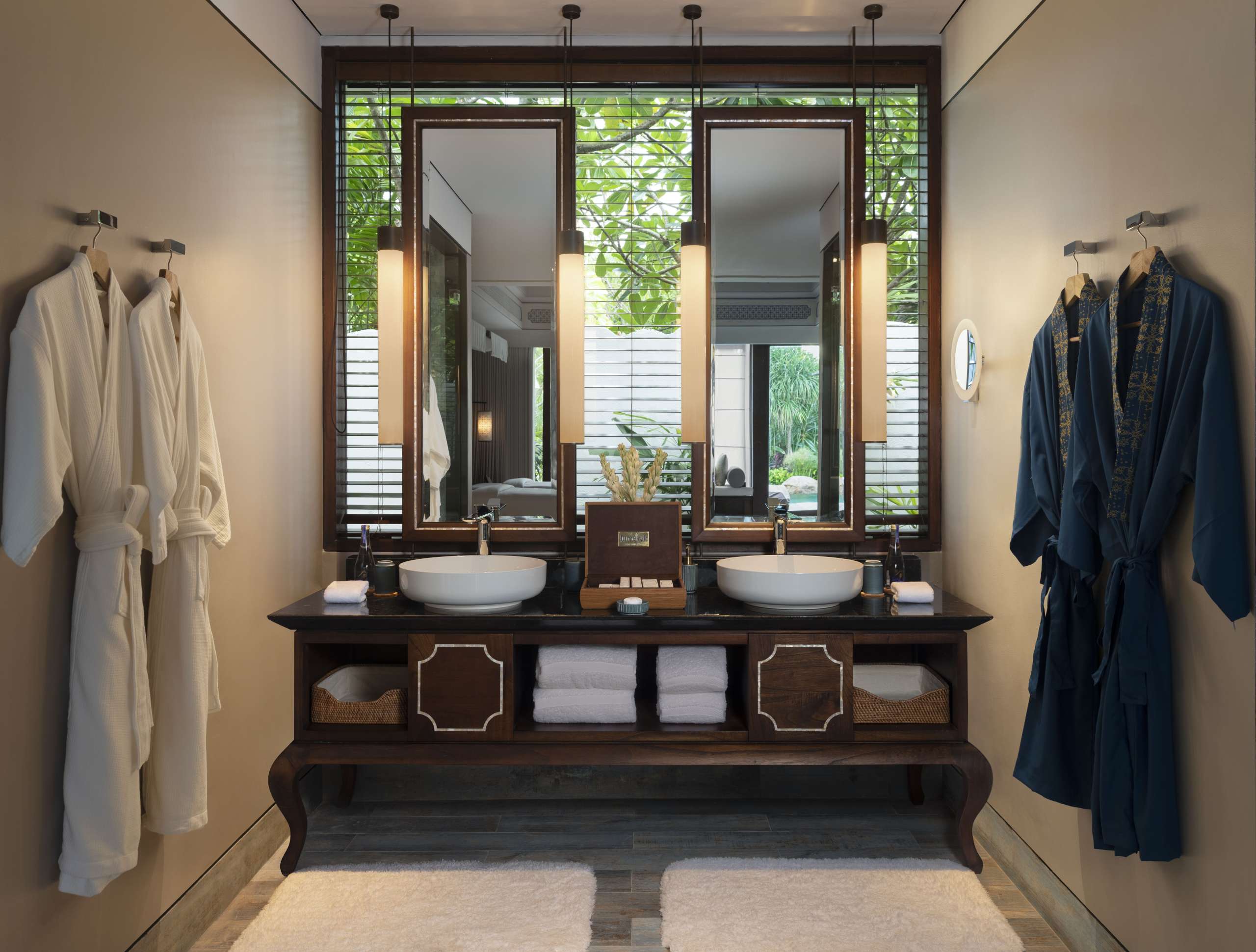1.3. Jumeirah-Bali-One Bedroom Villa-Bathroom
