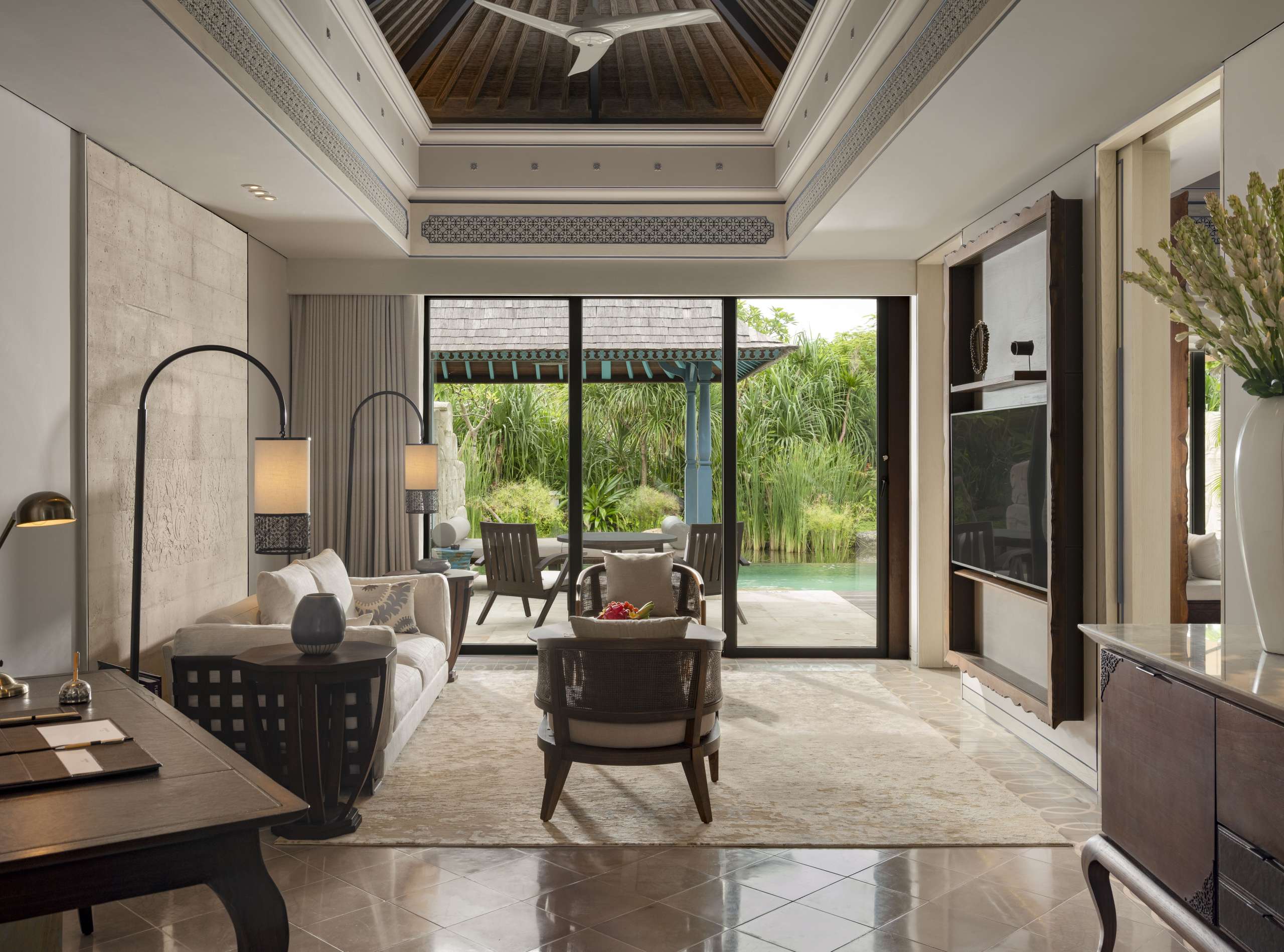 3.0. Jumeirah-Bali-Premier Garden Villa-Living-Room