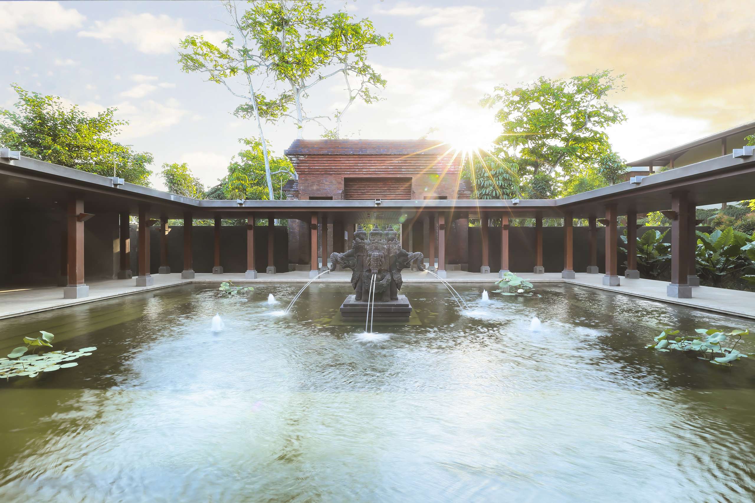 Andaz-Bali-Entrance-to-Lobby