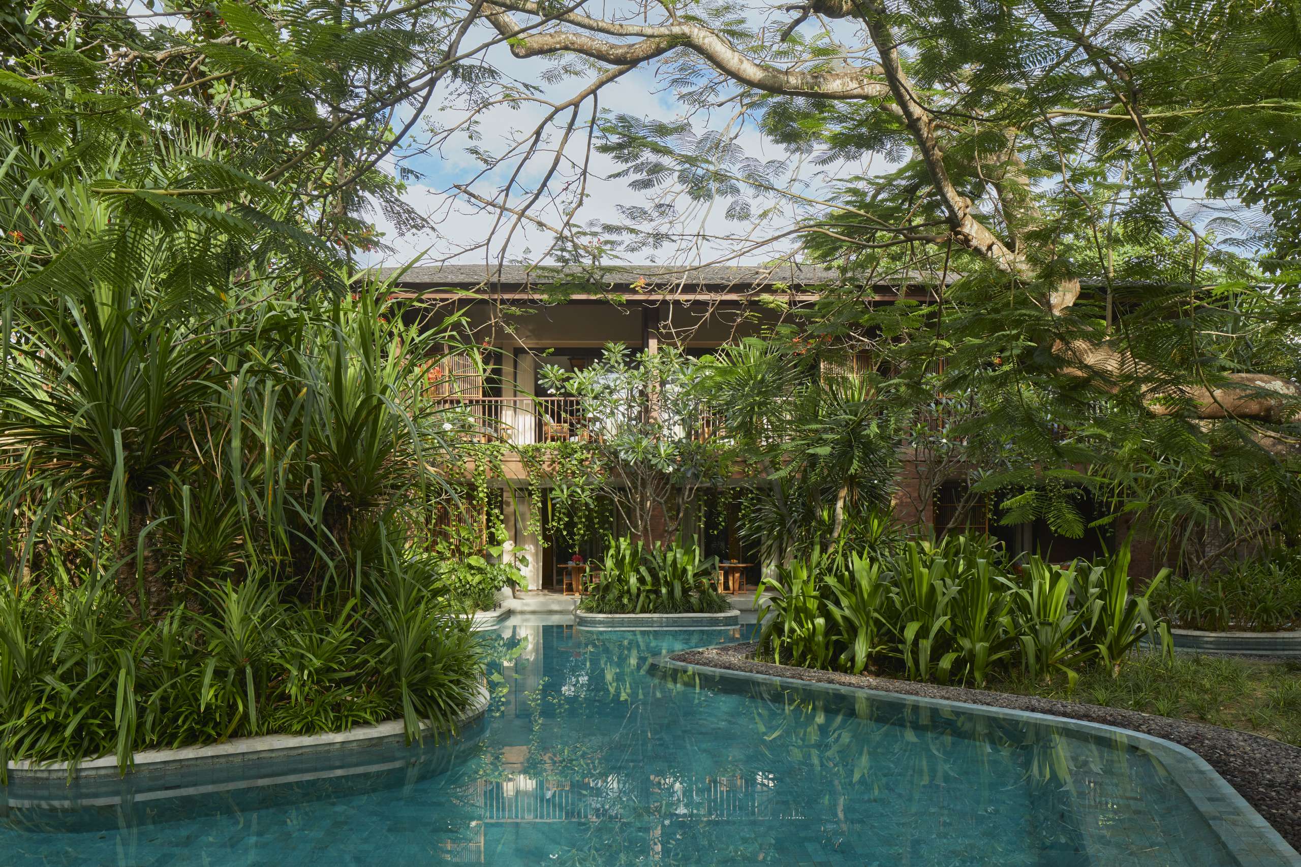 Andaz-Bali-Lagoon-Rooms-Exterior