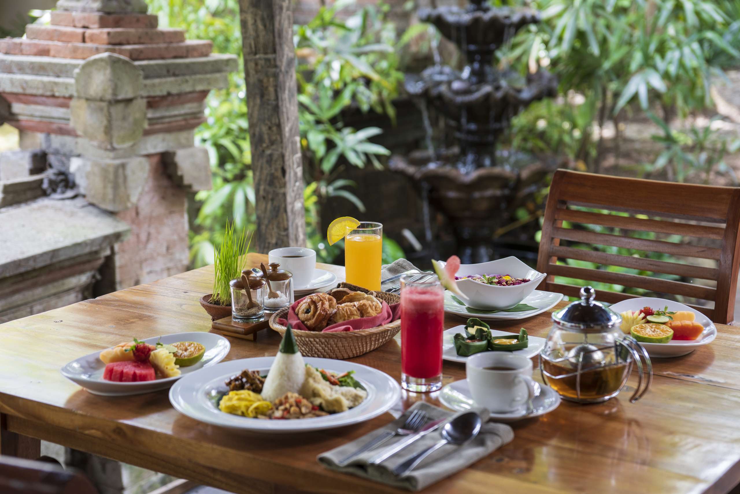 Banyan loka restaurant kanan