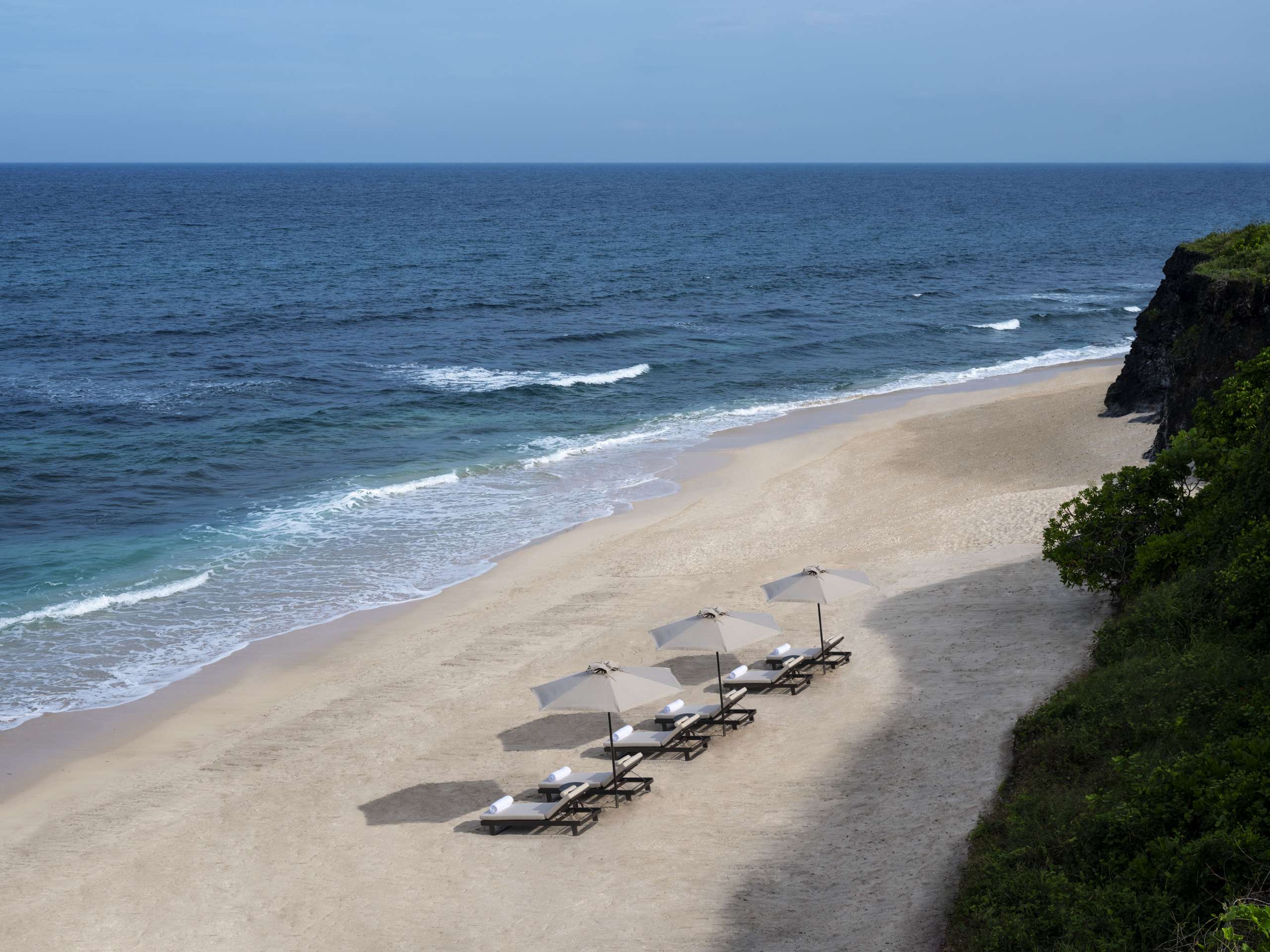 Jumeirah-Bali-Beach-View