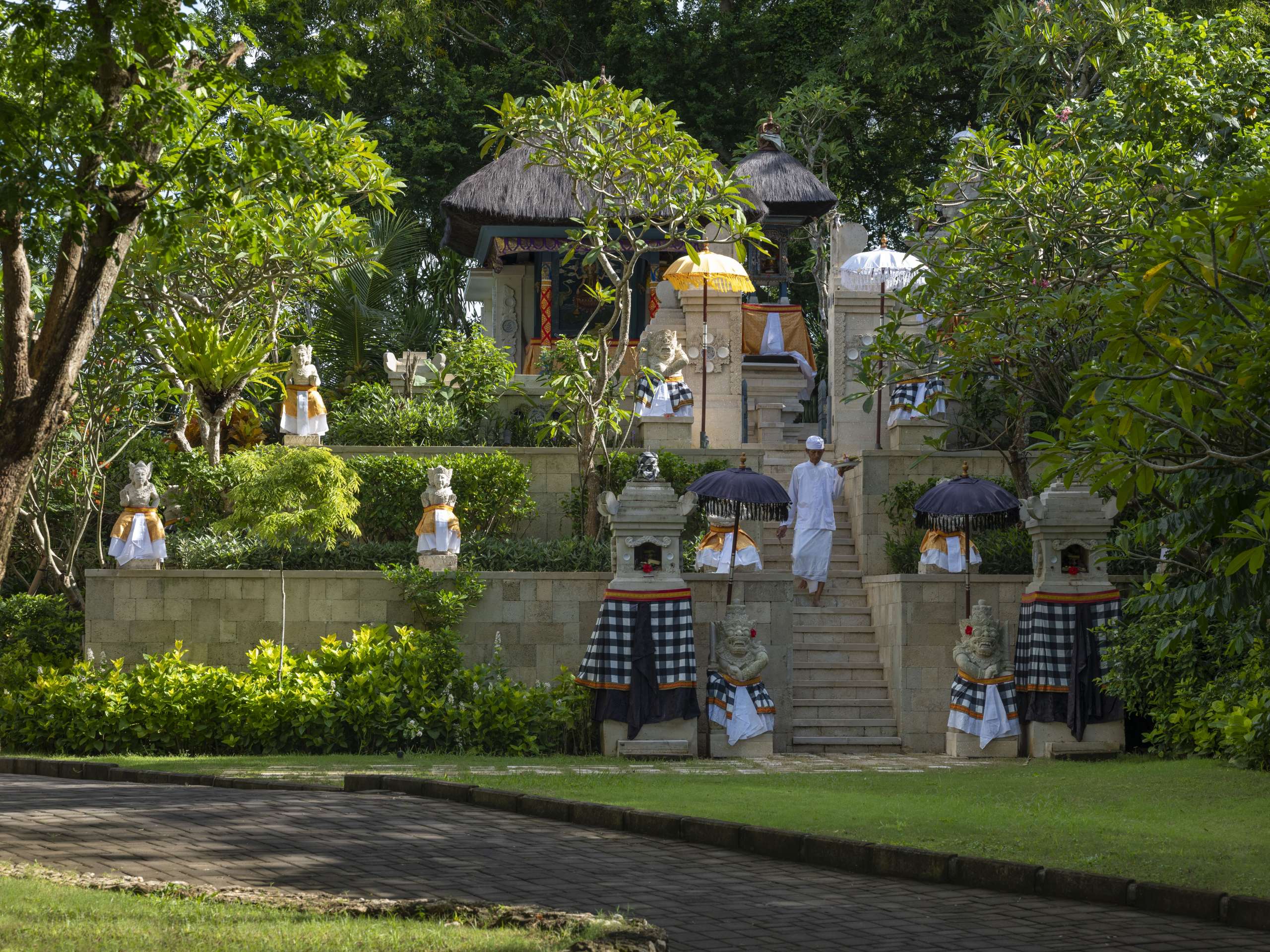 Jumeirah-Bali-Temple