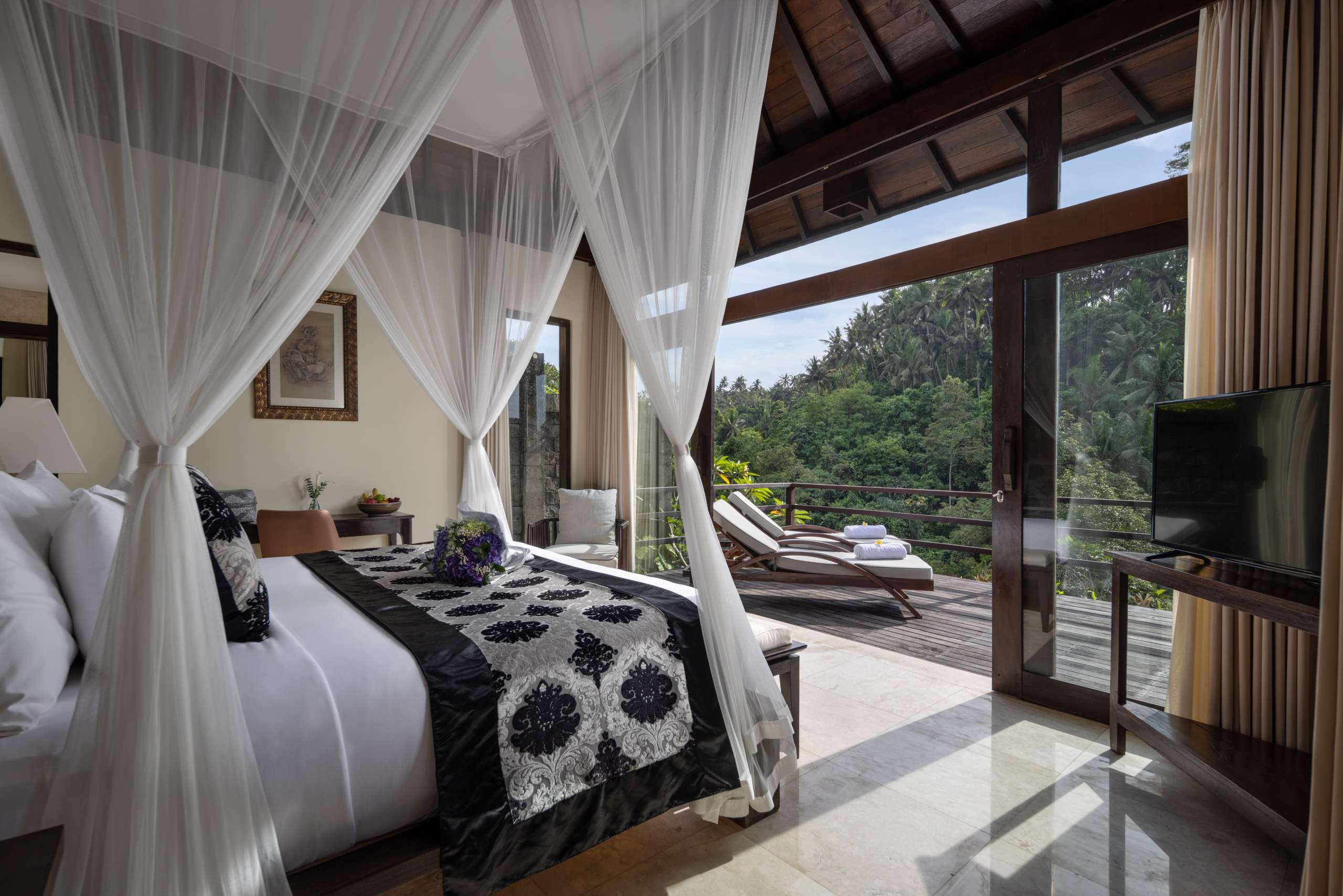 Bedroom 2 Valley Pool Villa