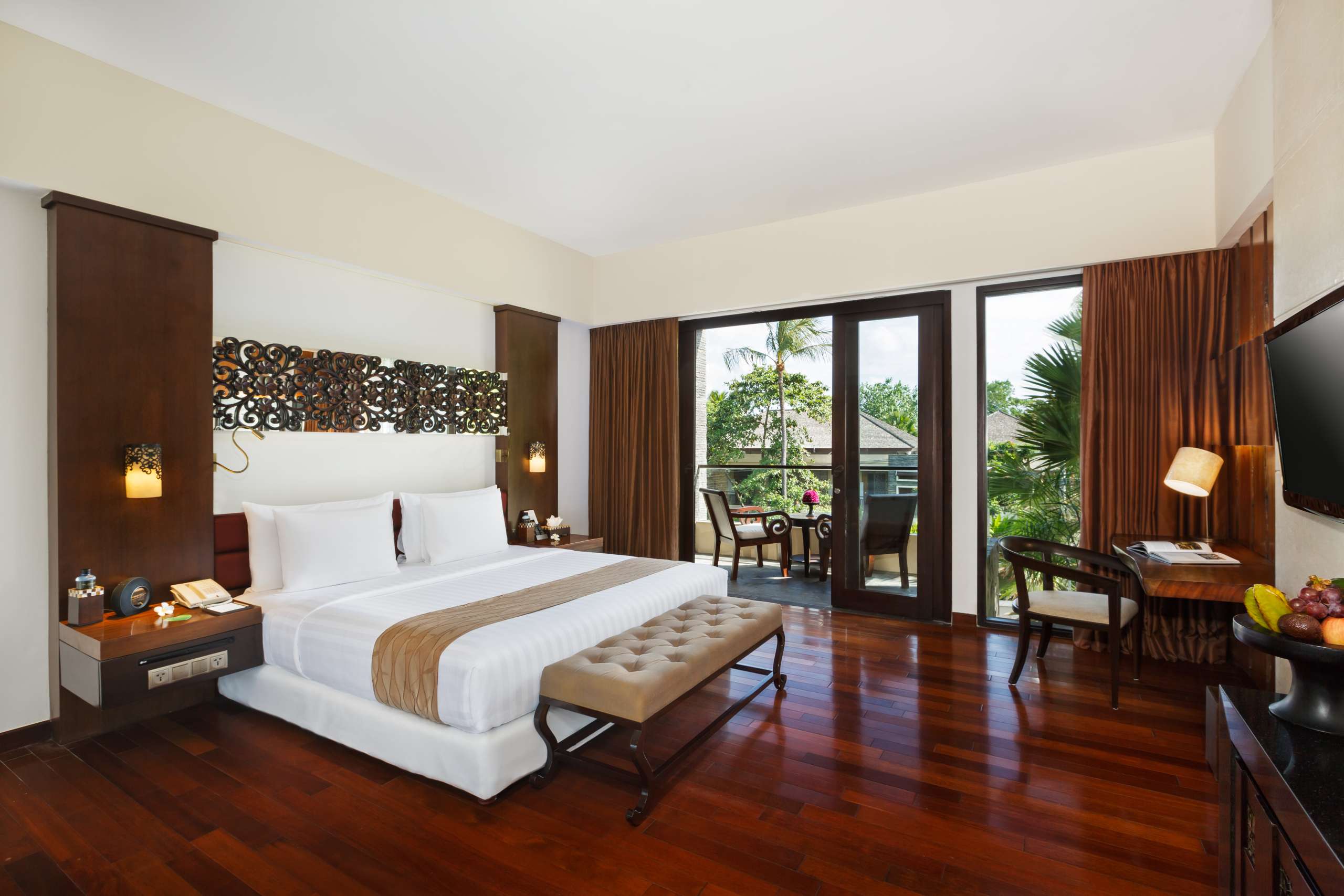1-Garden Wing Room